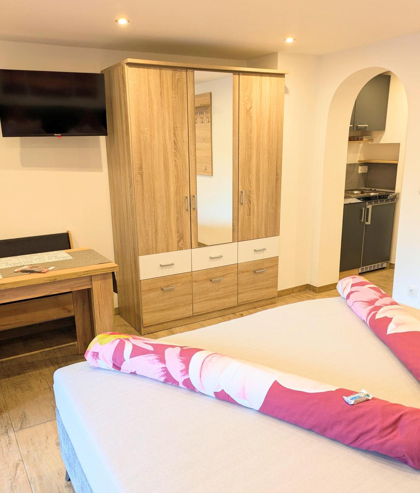 Haus Tobias Apartman Bad Füssing Szoba fotó